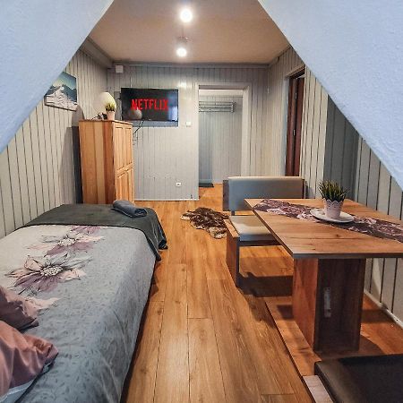 Апартаменты Apartament Z Widokiem Na Giewont, Krupowki 48 "Budynek Polskich Kolei Linowych" Закопане Экстерьер фото